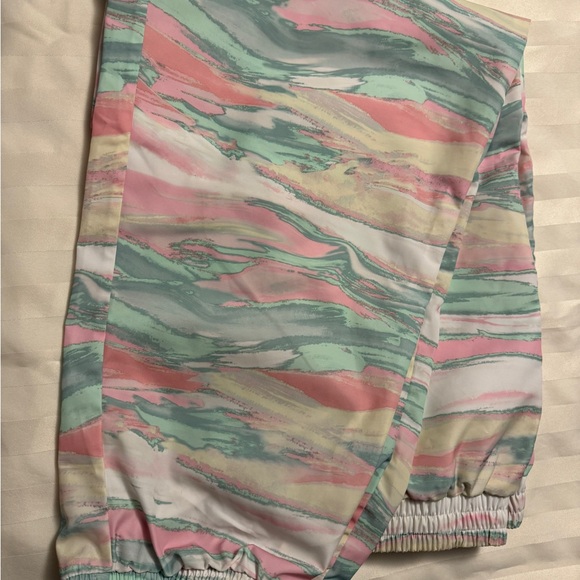 Adidas SET pastel marble hoodie and joggers in pink, mint & cream. - Picture 2 of 11